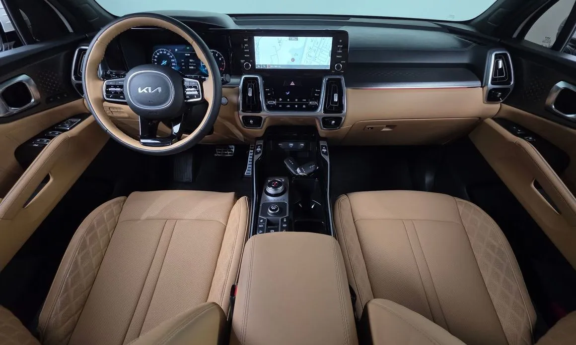 Kia Sorento — фото 8