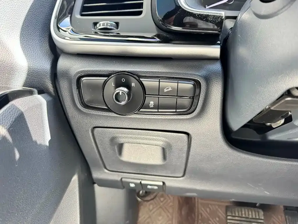 GAC Motor Trumpchi M8 — фото 9