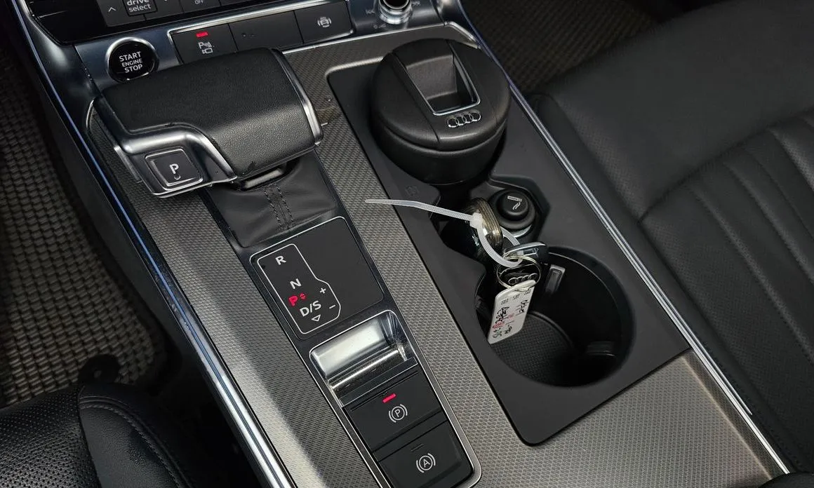 Audi A6 2021 из KR, фото 9