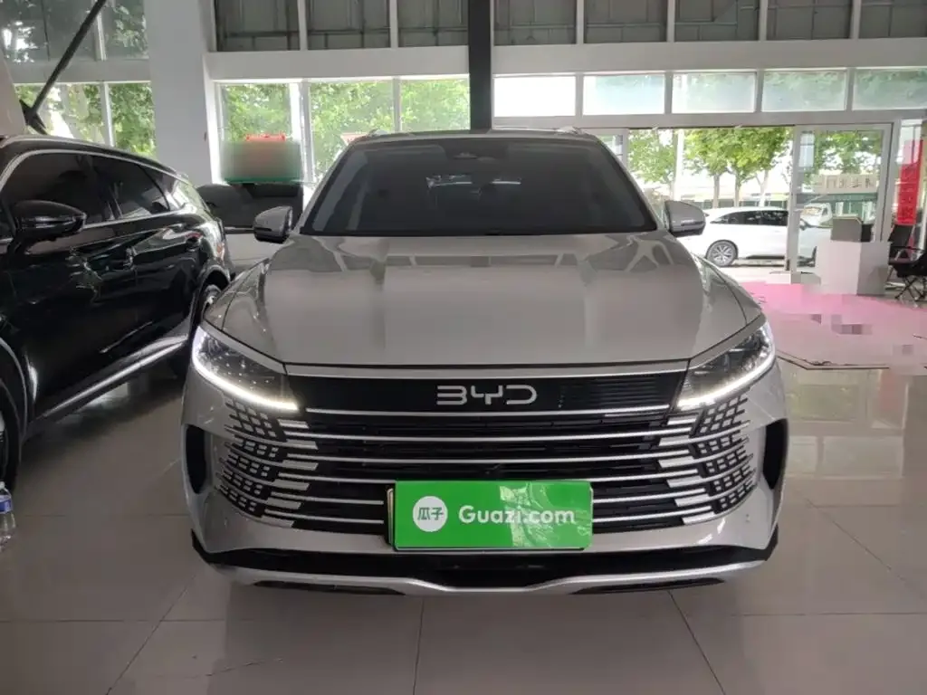 BYD Seal 05 DM-i — фото 10