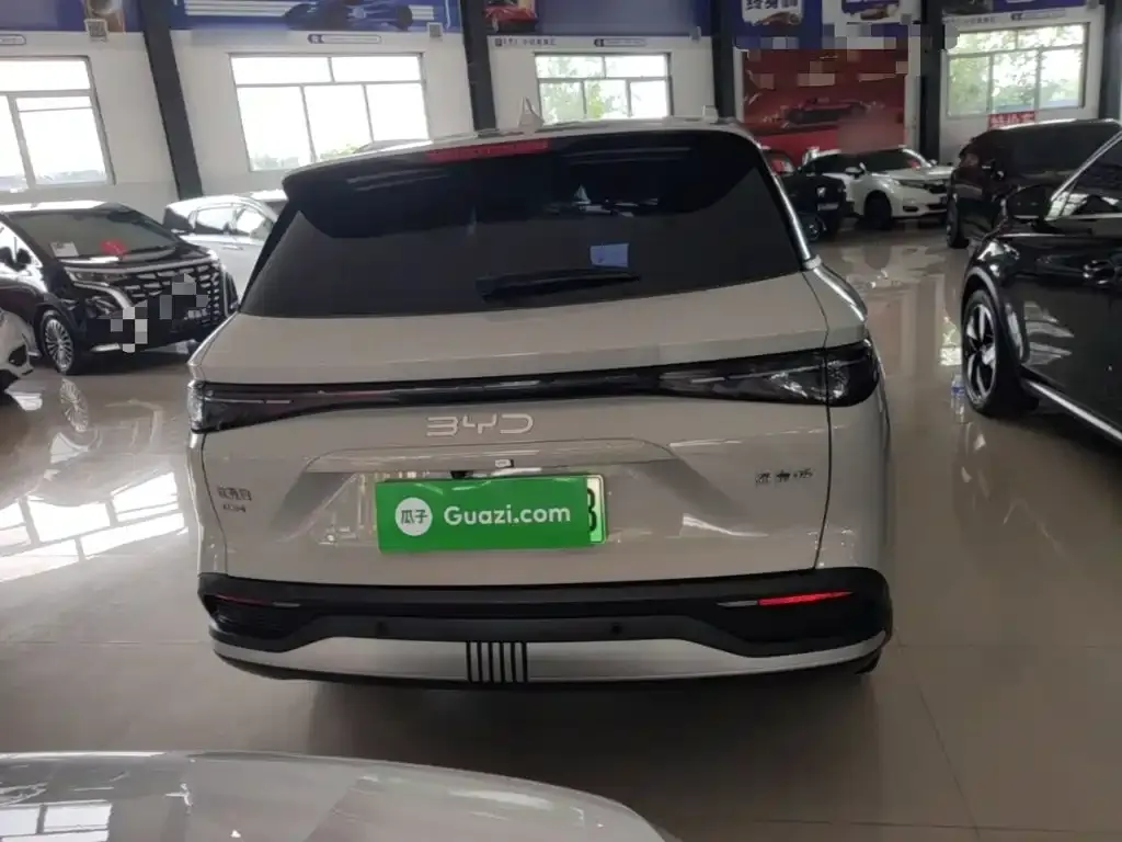 BYD Seal 05 DM-i — фото 6