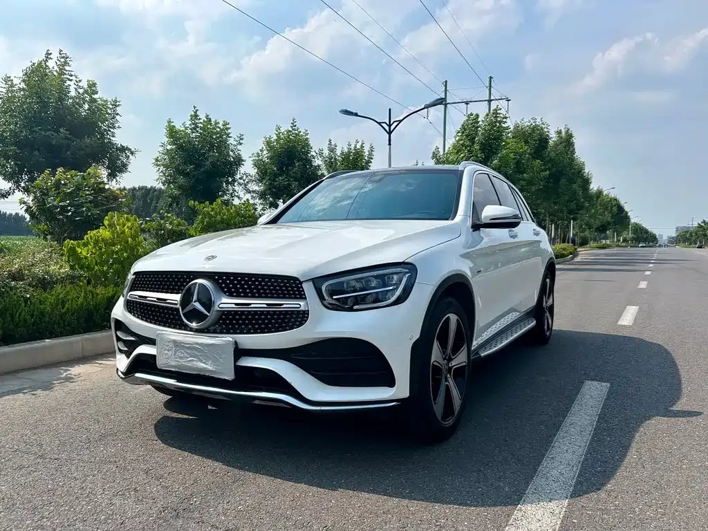 Mercedes-Benz GLC — фото 1