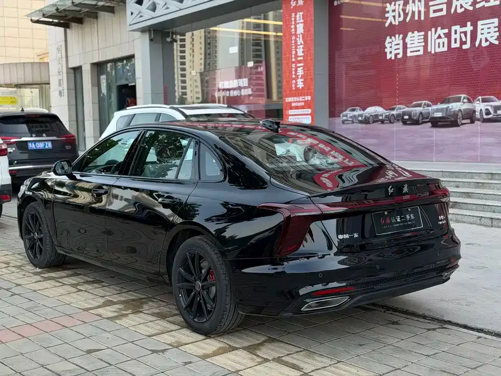 Hongqi H5 — фото 10