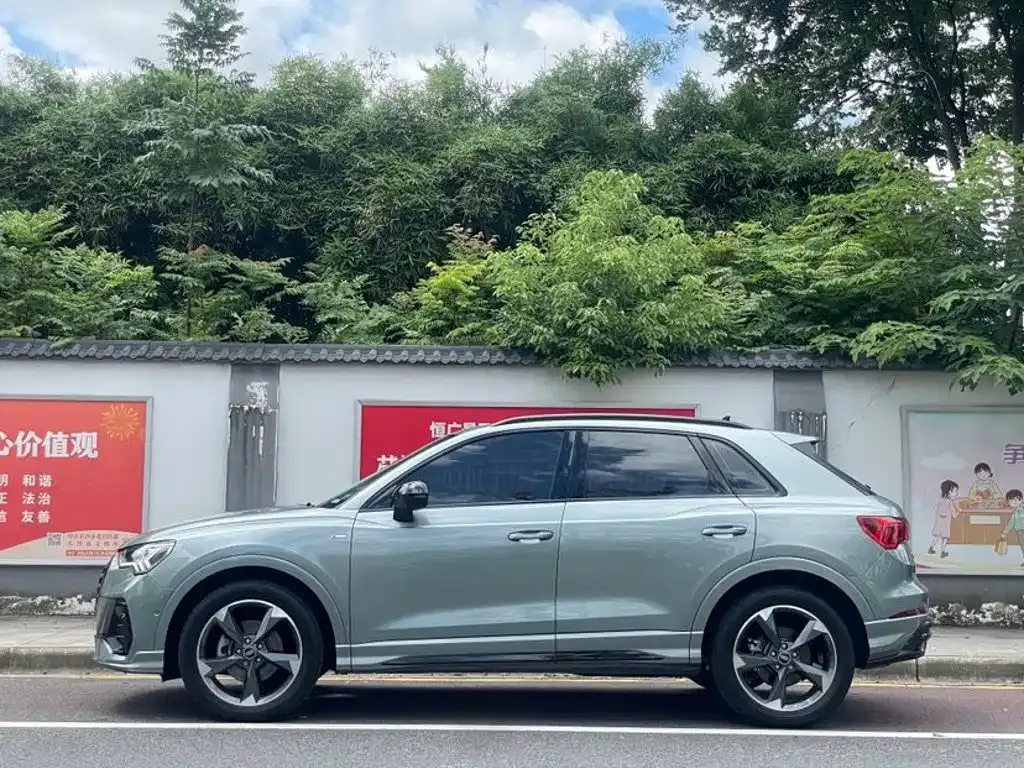 Audi Q3 — фото 6