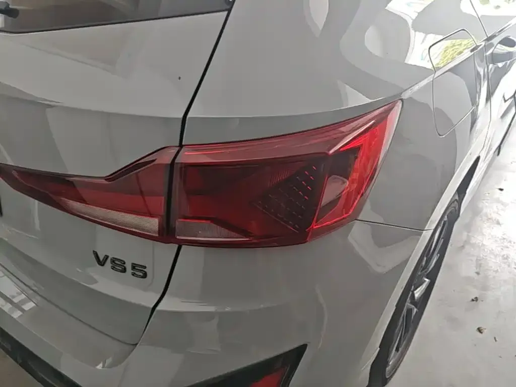 Jetta VS5 — фото 2