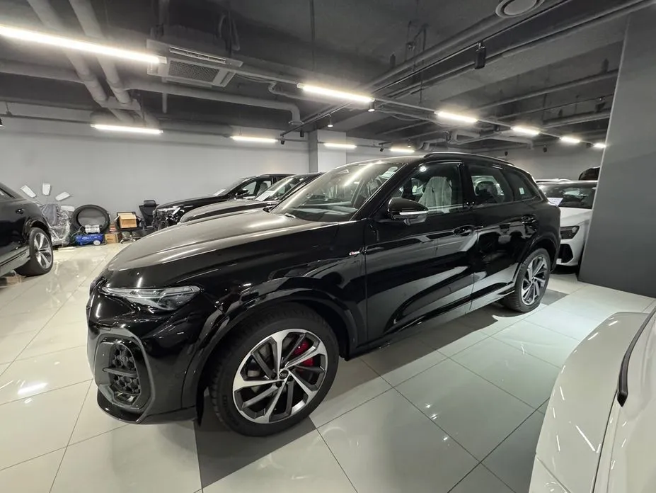 Audi Q5 2025 из KR, фото 3
