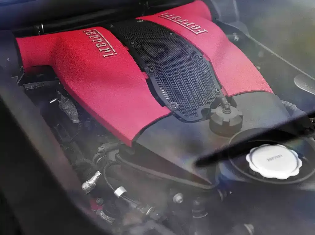 Ferrari F8 — фото 8