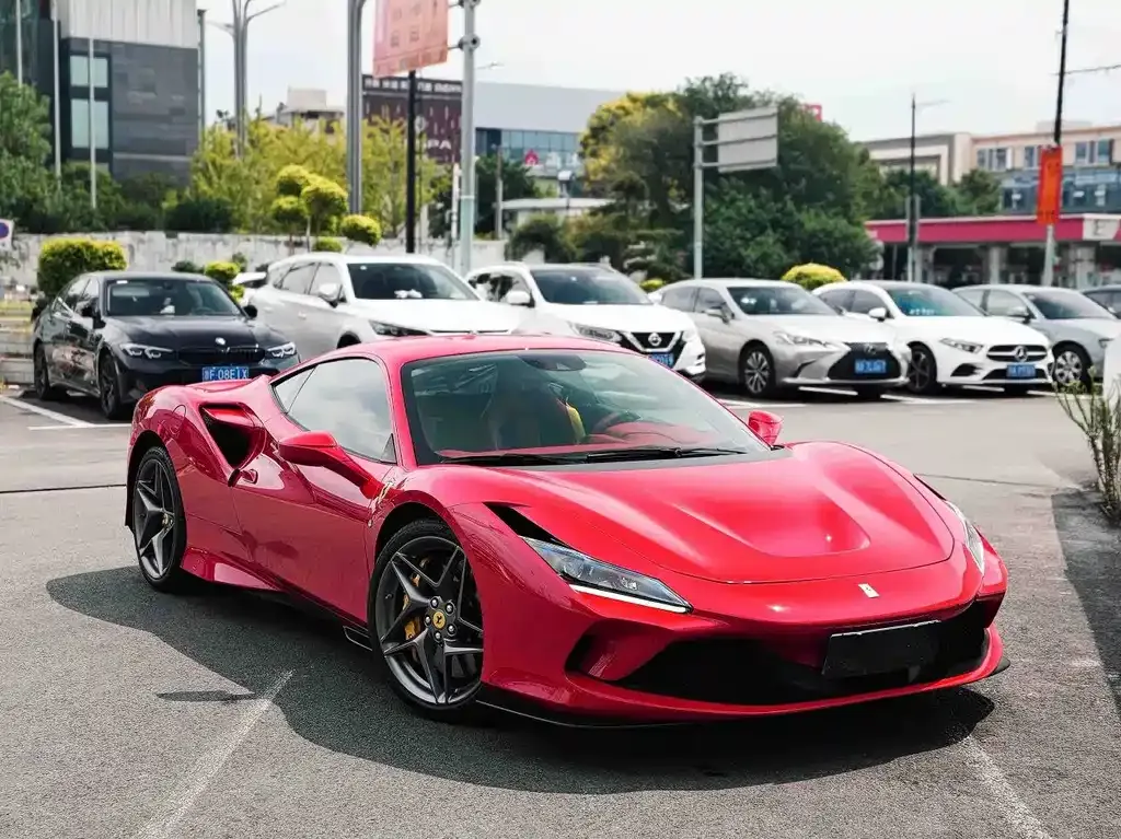 Ferrari F8 — фото 9