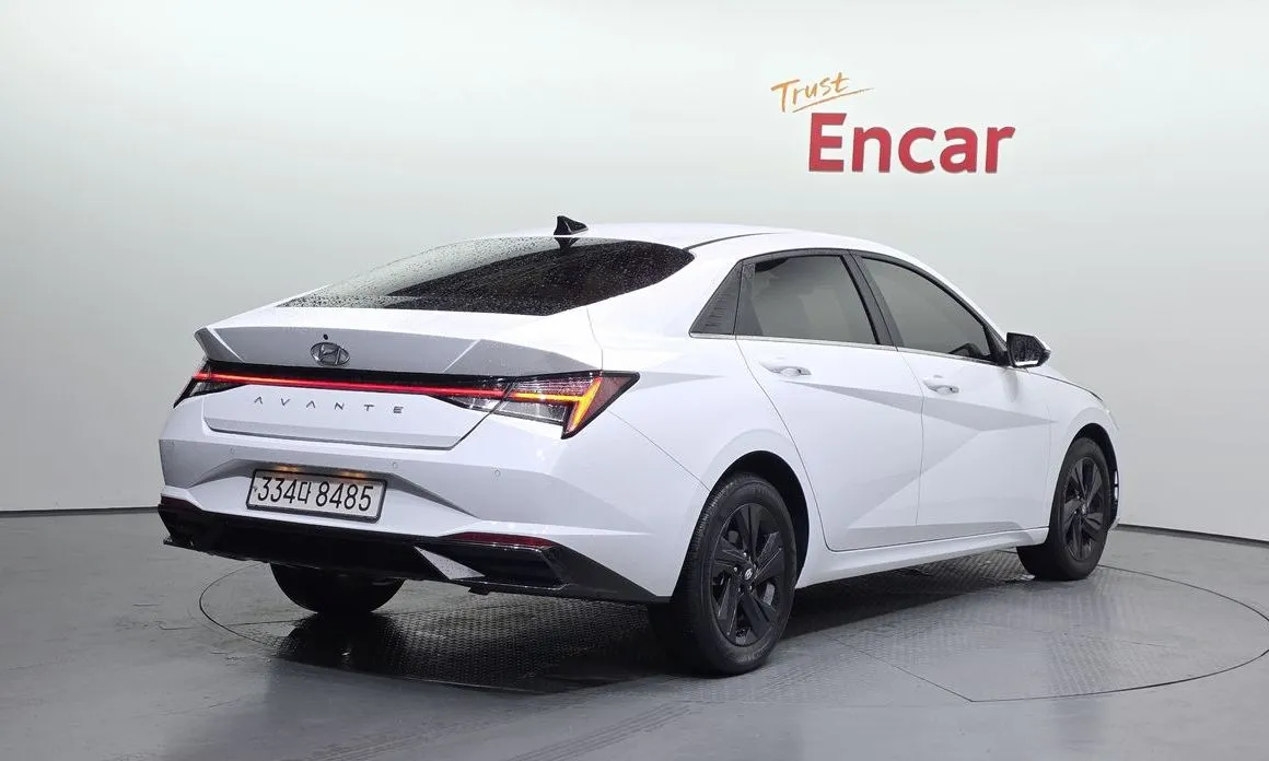 Hyundai AVANTE — фото 4