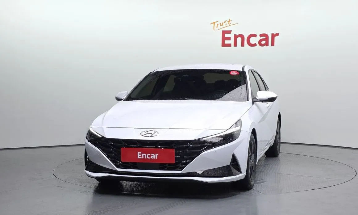 Hyundai AVANTE — фото 2