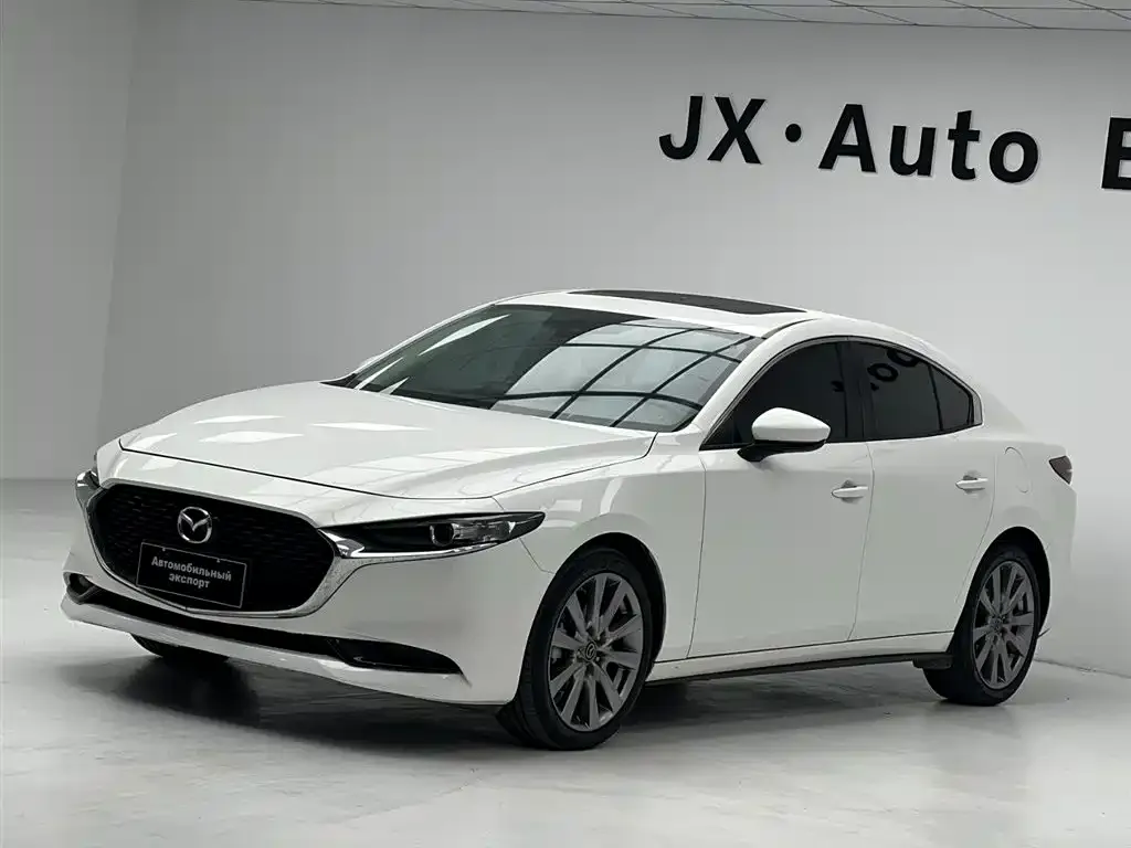 Mazda 3 Axela — фото 1