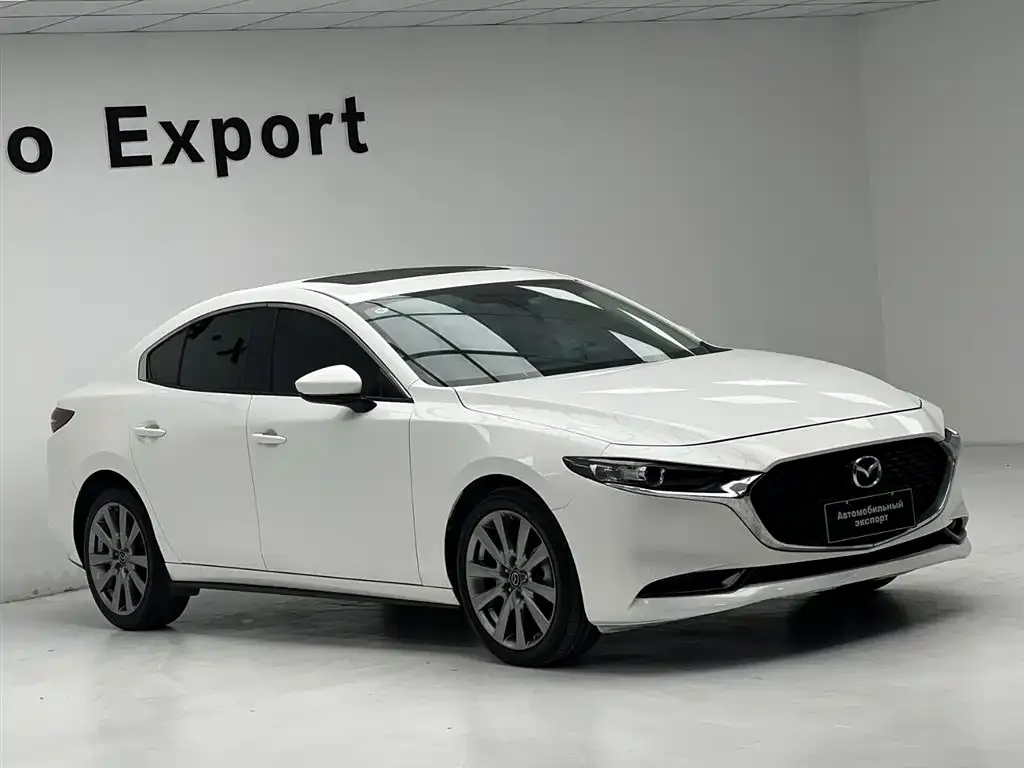Mazda 3 Axela — фото 8