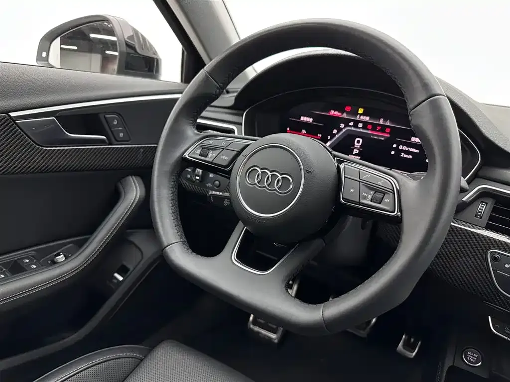 Audi A4L — фото 7