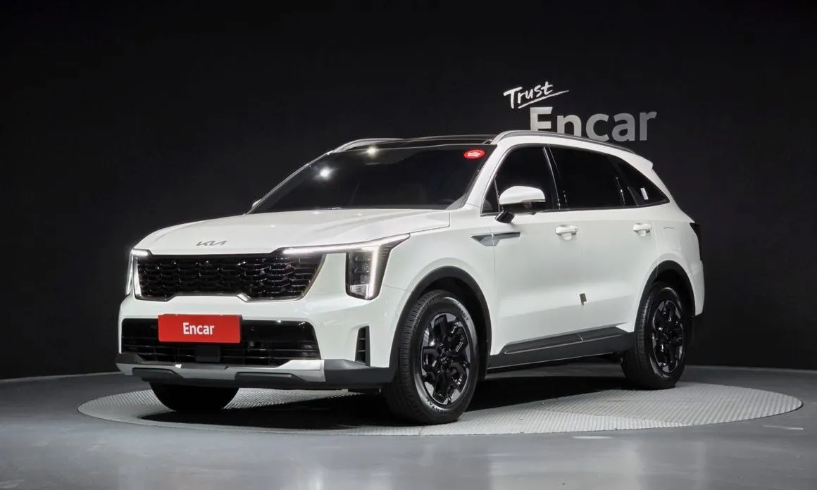 Kia Sorento — фото 1