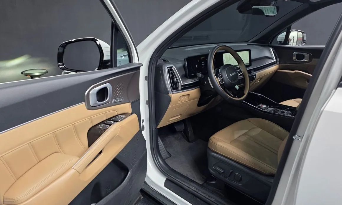 Kia Sorento — фото 5