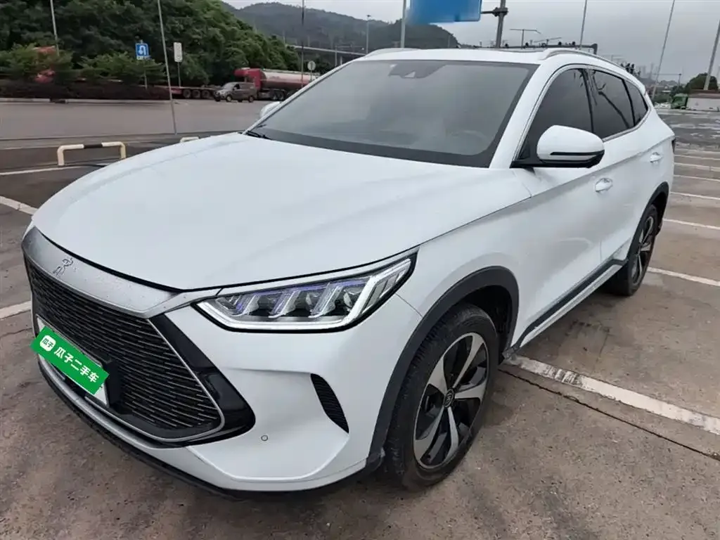 BYD PLUS New Energy — фото 6
