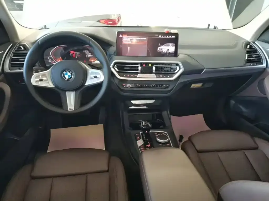 BMW X3 — фото 10