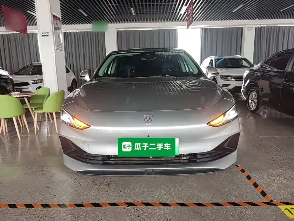 Roewe D7 — фото 10