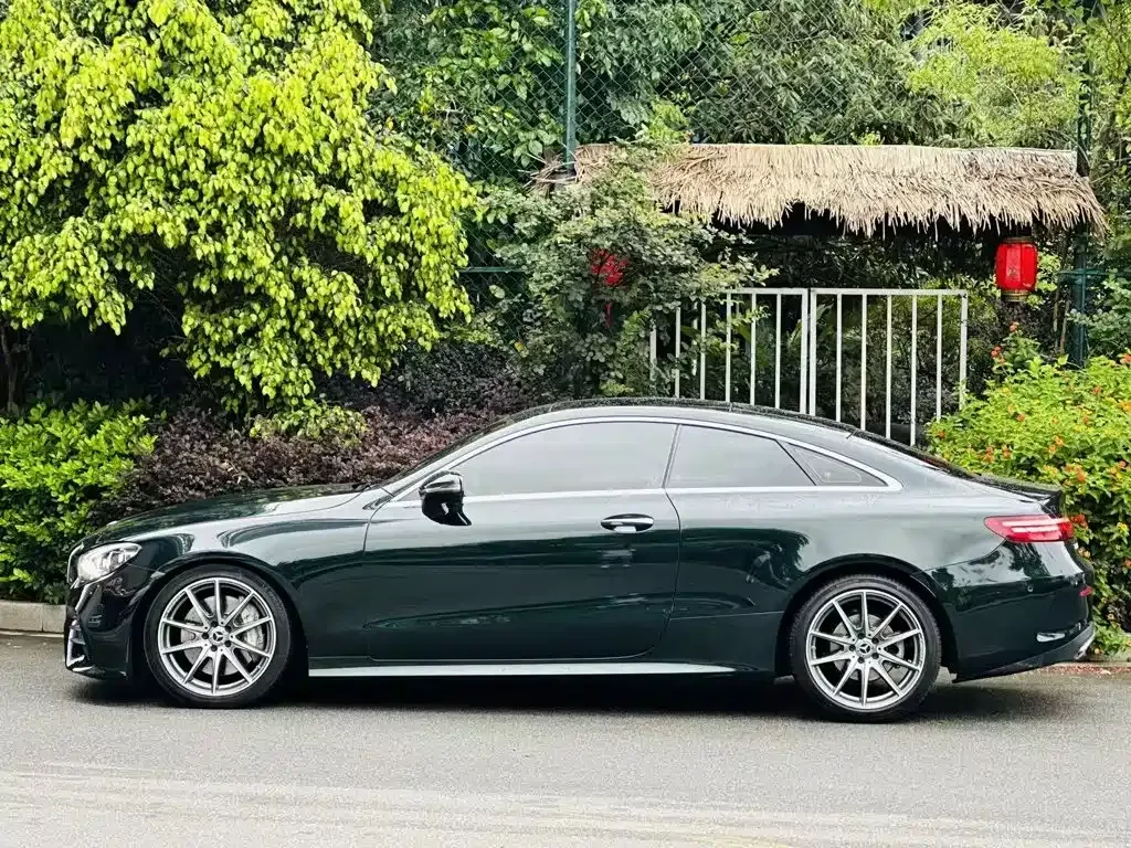Mercedes-Benz E-Class (Import) — фото 7