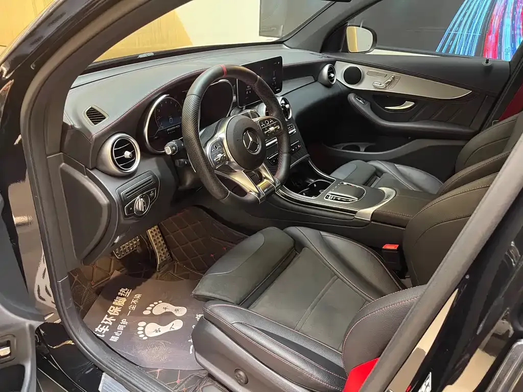 Mercedes-Benz GLC Coupe AMG — фото 2