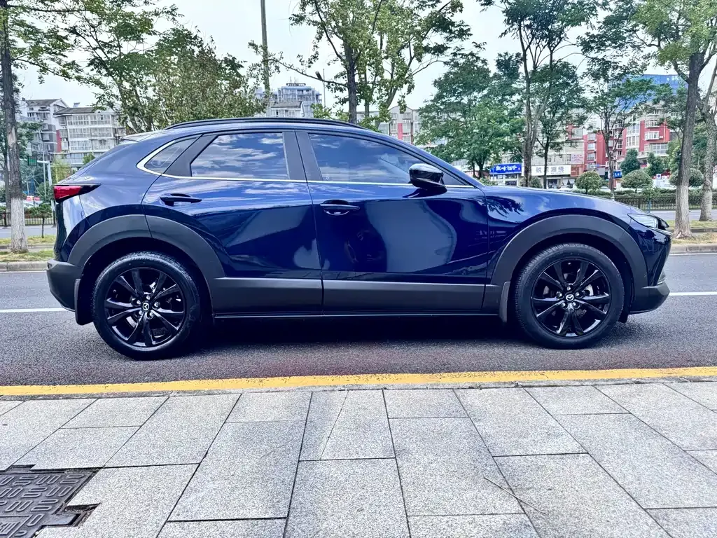 Mazda CX-30 2022 из CN, фото 8