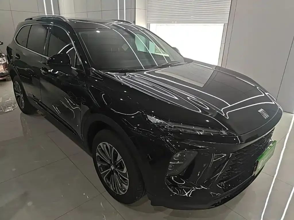 Buick Envision Plus — фото 7