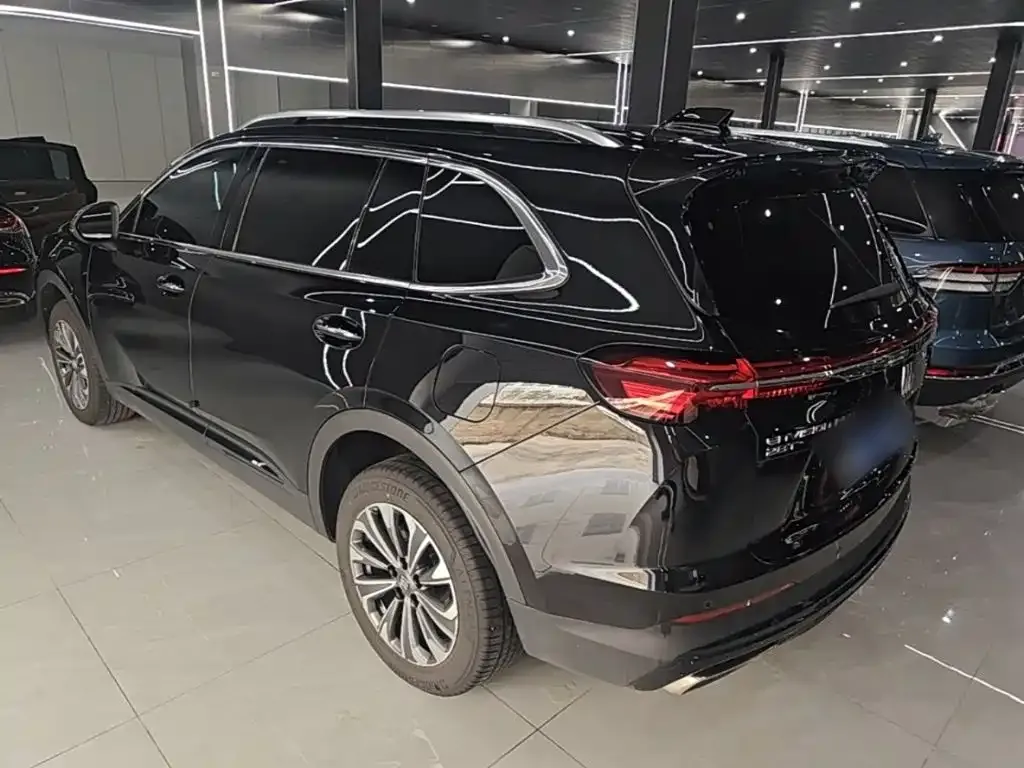 Buick Envision Plus — фото 5