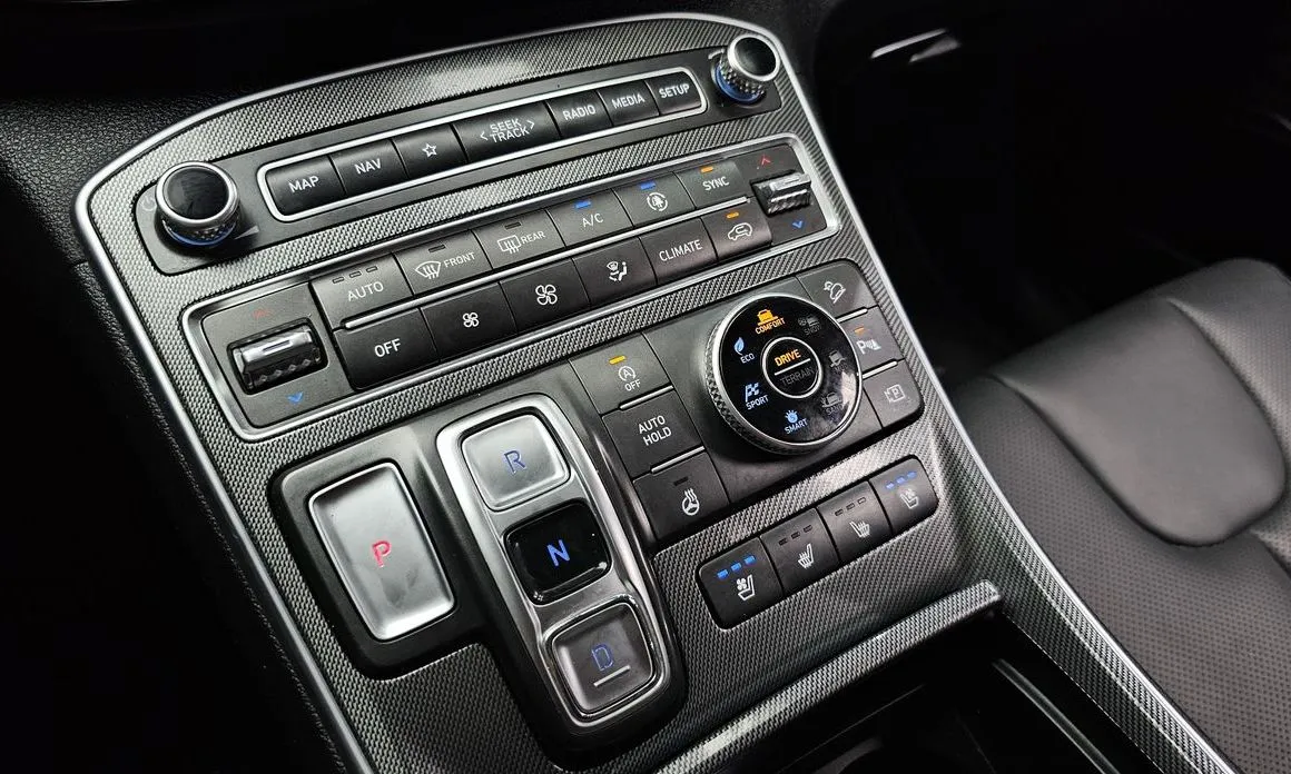 Hyundai Santafe — фото 9
