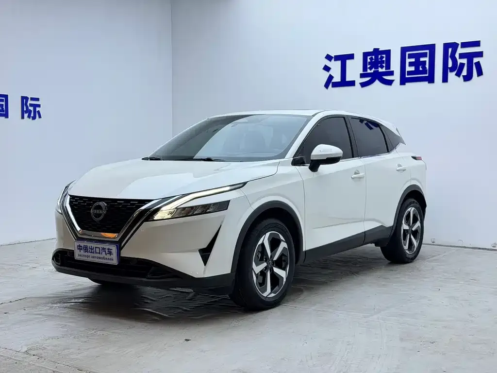 Nissan Qashqai — фото 1