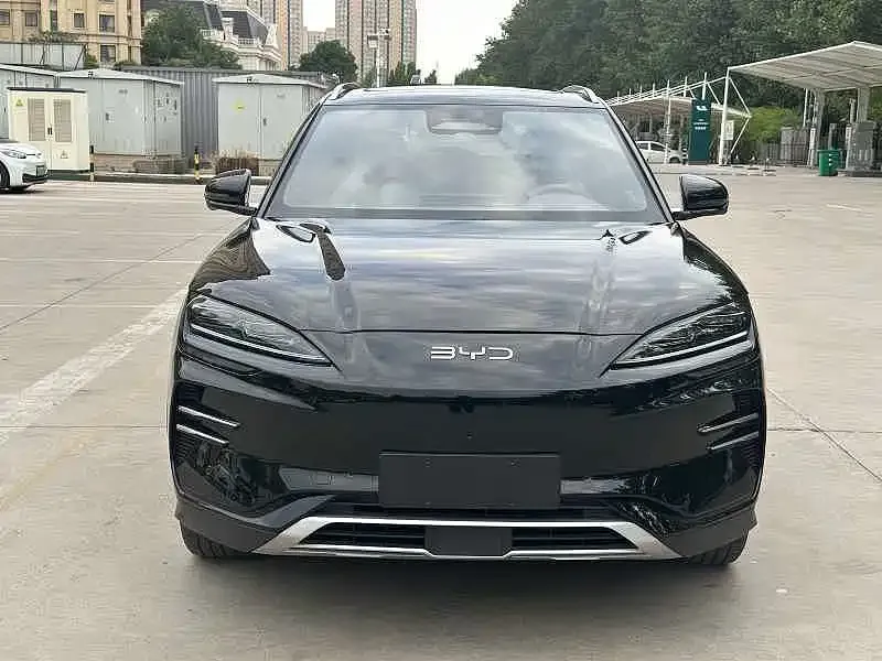 BYD PLUS New Energy — фото 6