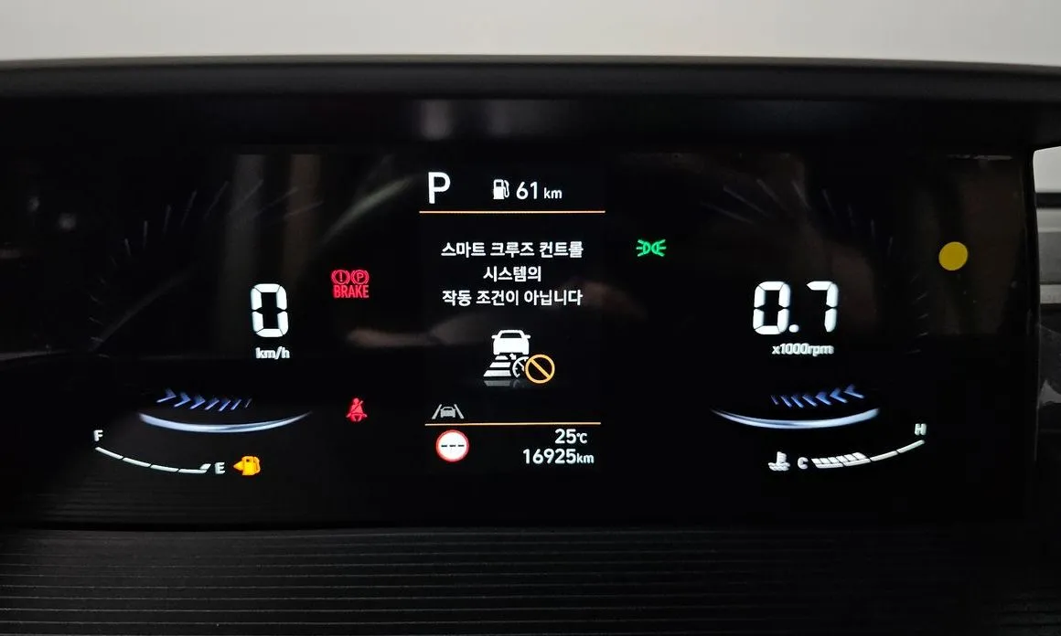Hyundai Staria — фото 2