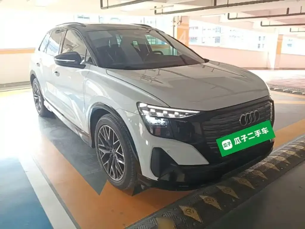 Audi Q5 e-tron — фото 8