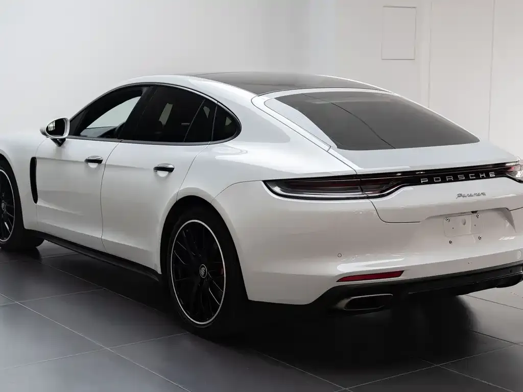 Porsche Panamera — фото 3