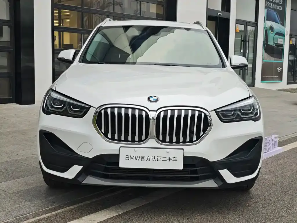 BMW X1 — фото 4