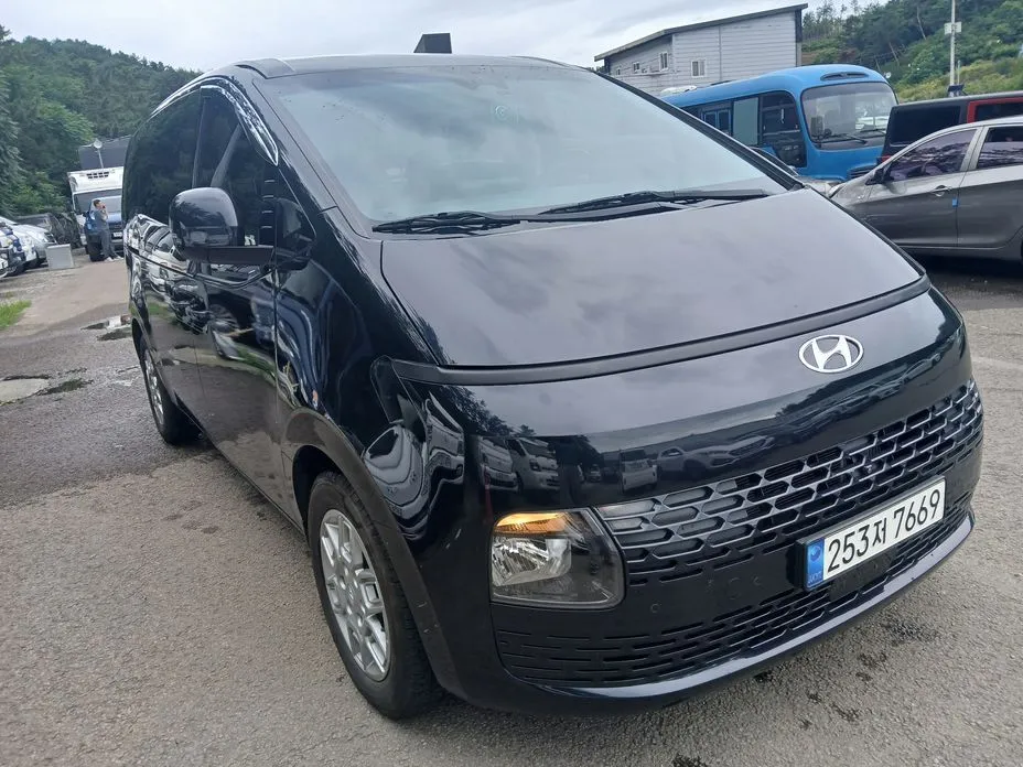 Hyundai Staria 2023 из KR, фото 9