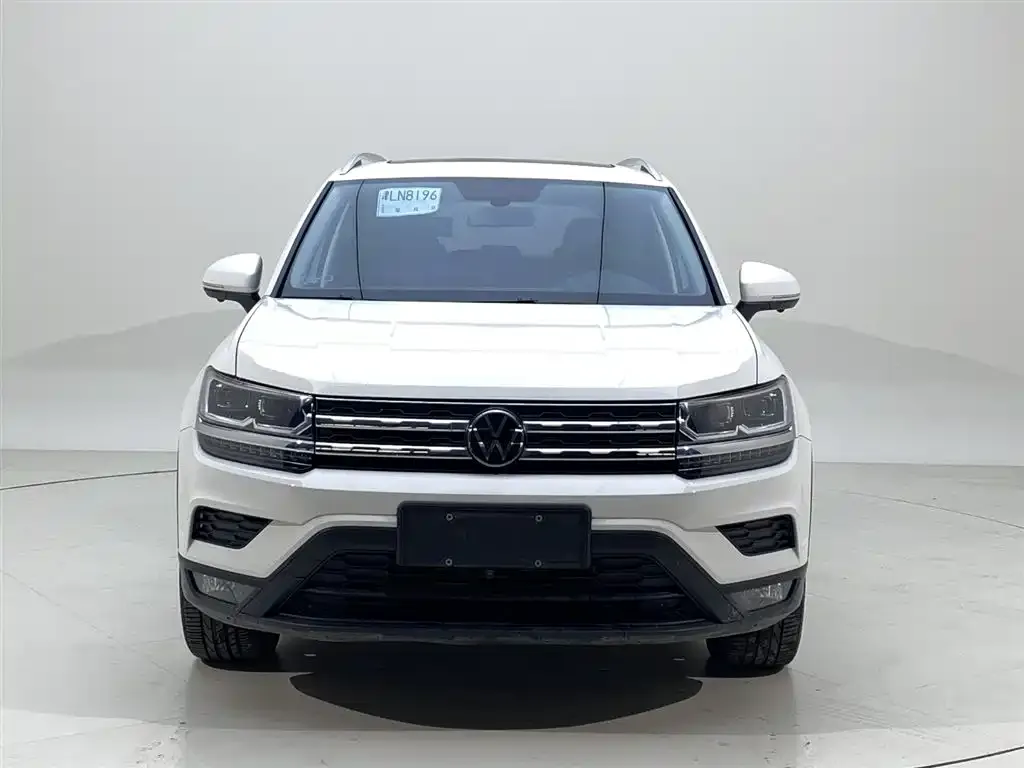 Volkswagen Tharu — фото 2