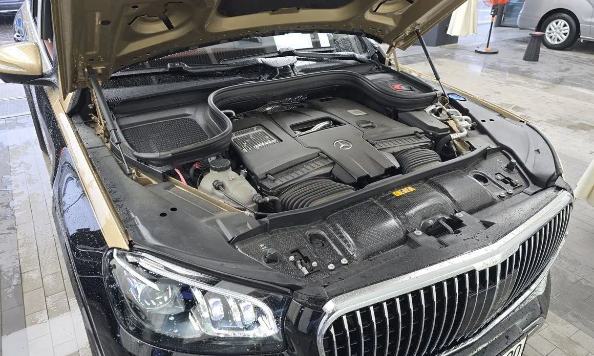 Mercedes-Benz GLS-Class — фото 10