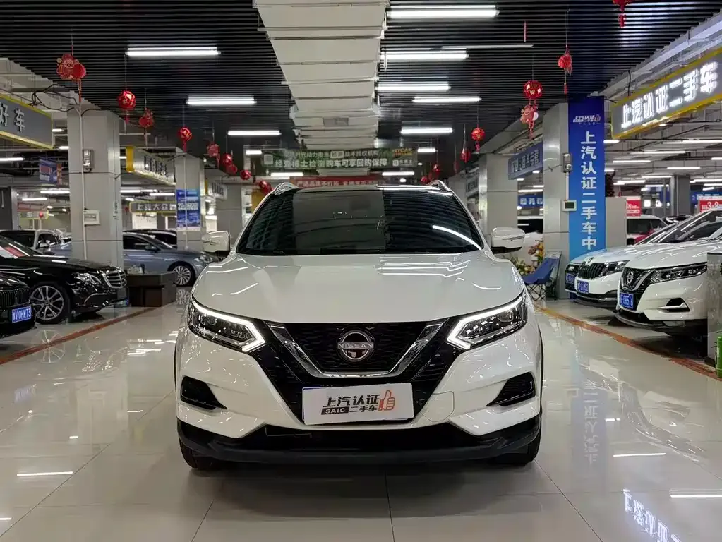 Nissan Qashqai — фото 5