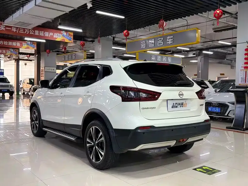 Nissan Qashqai — фото 4