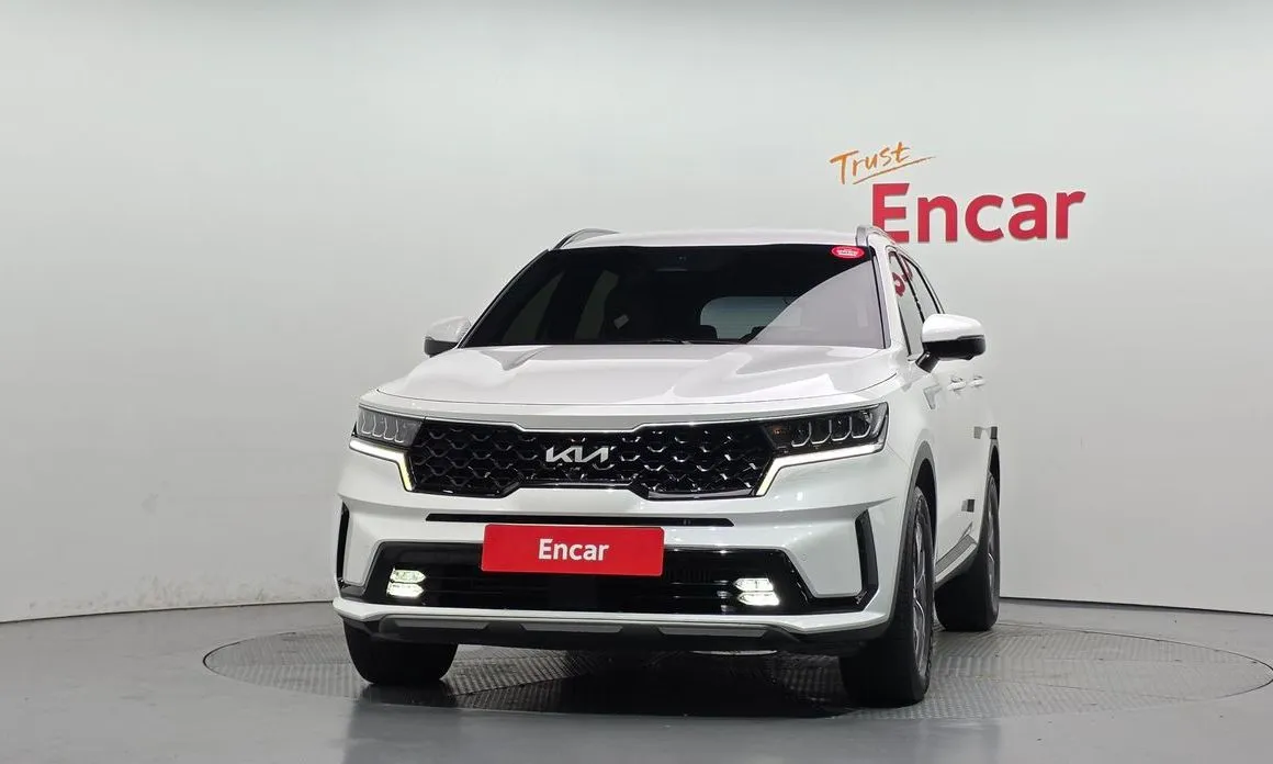 Kia Sorento — фото 7