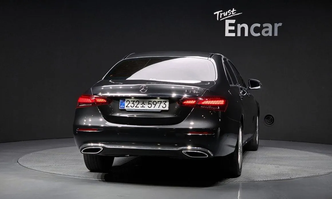 Mercedes-Benz E-Class 2022 из KR, фото 3