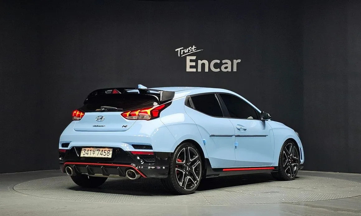 Hyundai Veloster — фото 5