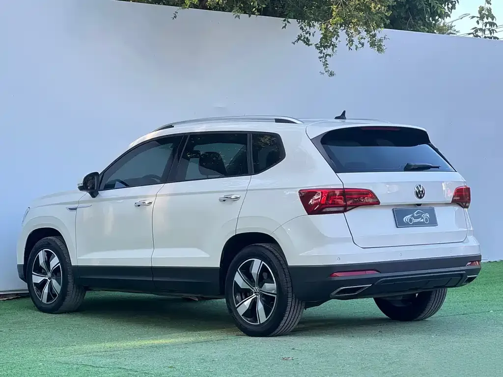 Volkswagen Tharu — фото 3