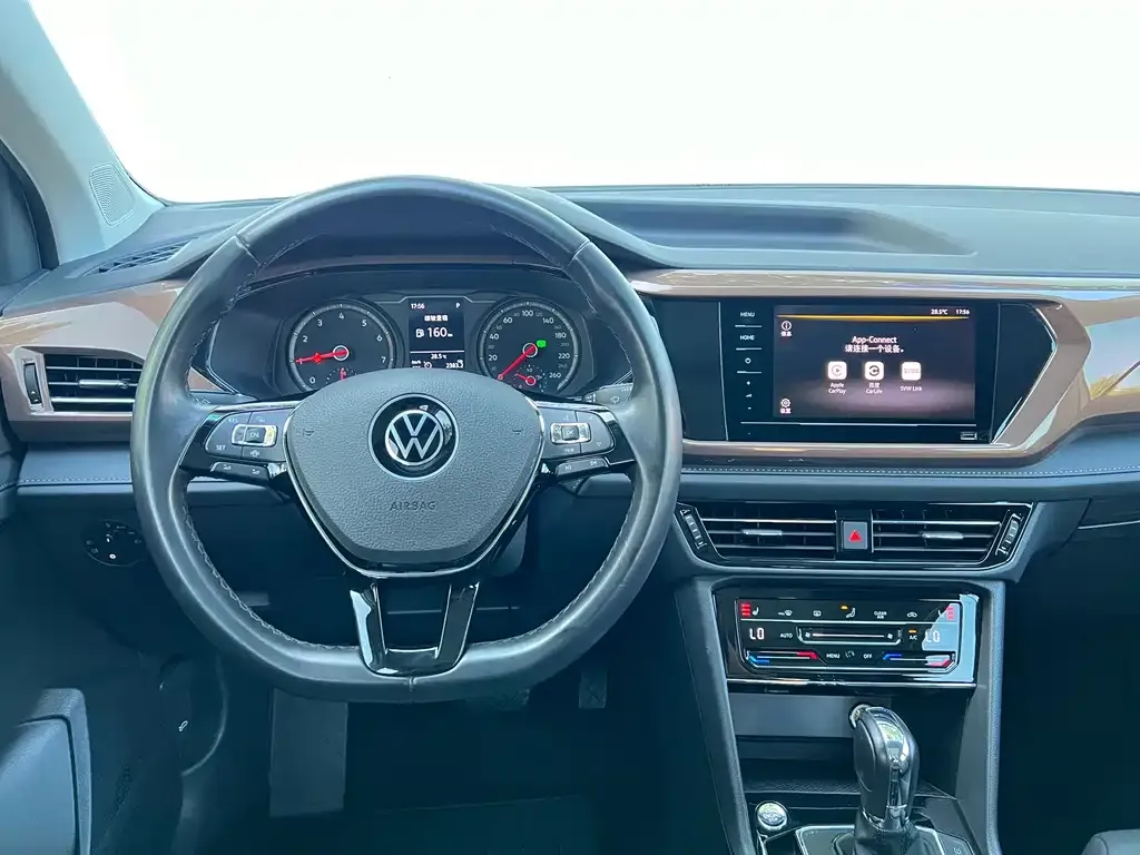 Volkswagen Tharu — фото 5