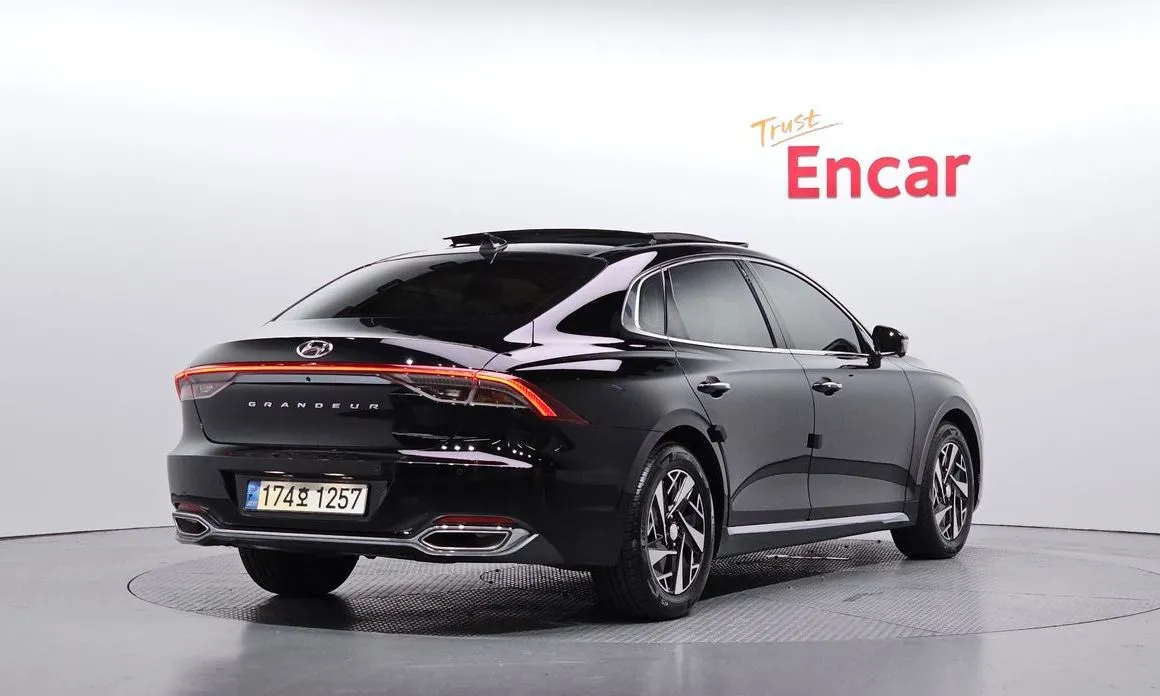 Hyundai Grandeur 2023 из KR, фото 7