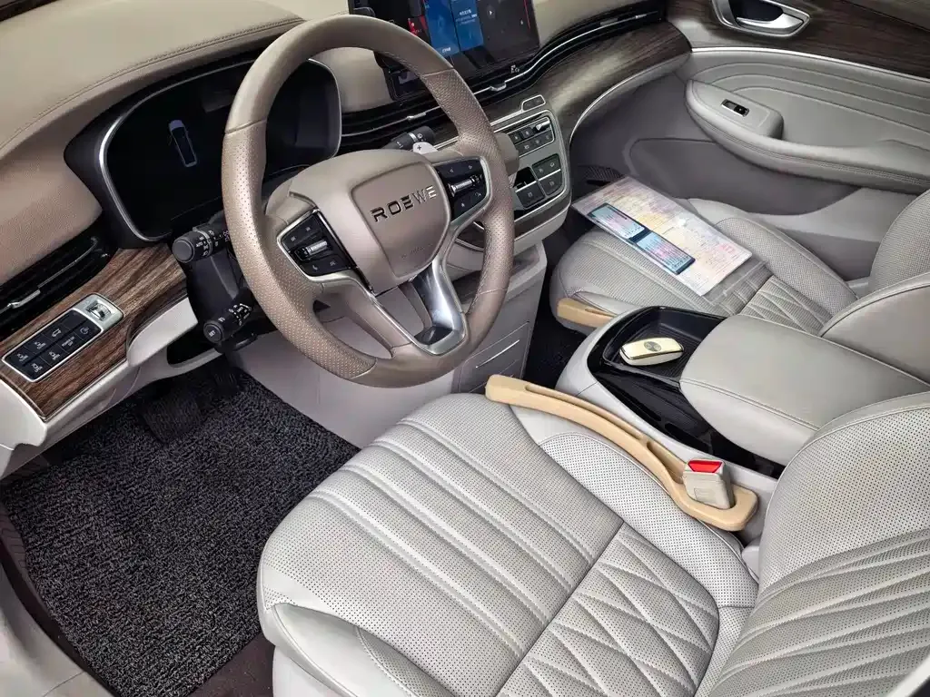 Roewe iMAX8 — фото 6