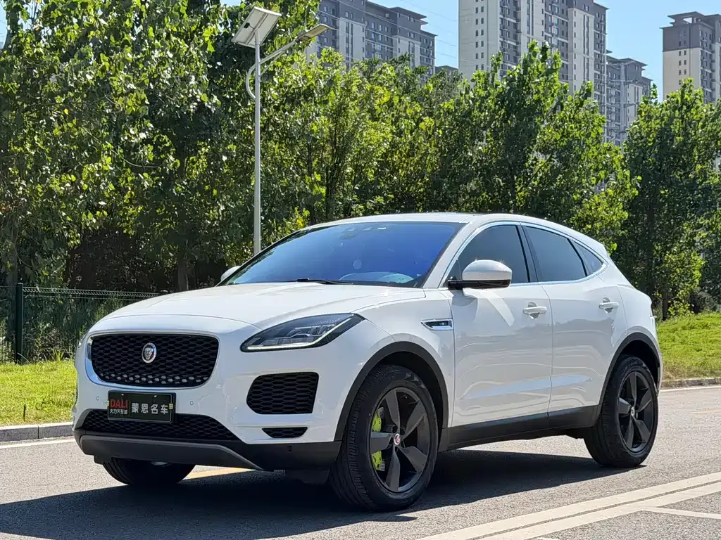 Jaguar E-PACE