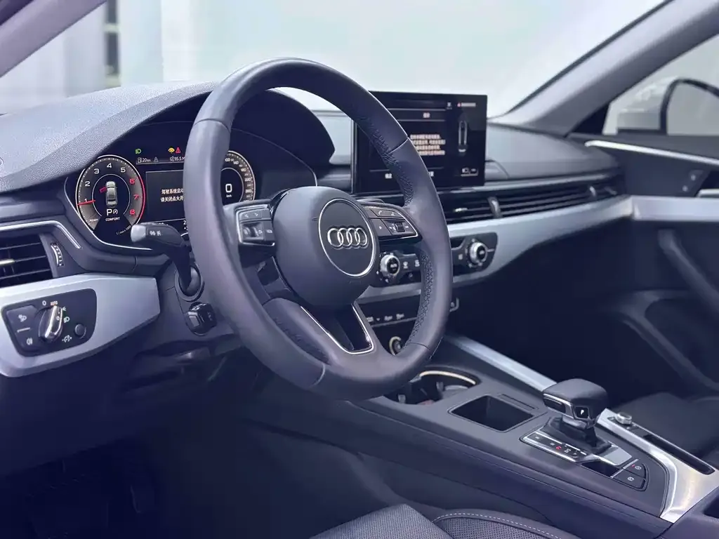 Audi A4L — фото 6