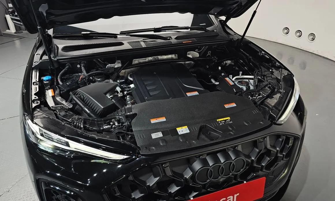 Audi Q5 2025 из KR, фото 8