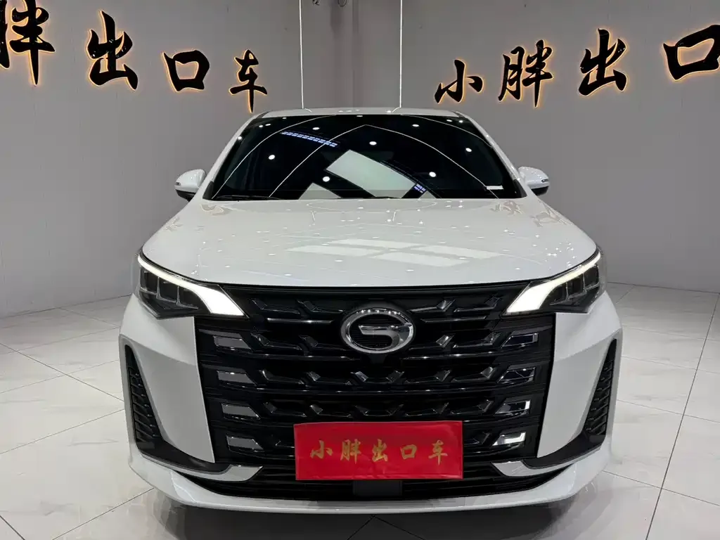 GAC Motor Trumpchi M6 — фото 1